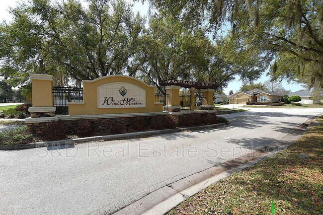 Foto del edificio - 1977 Wind Meadows Dr