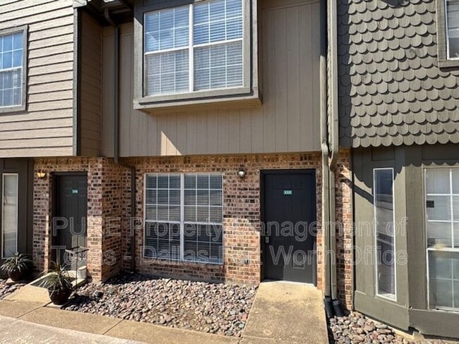 Photo - 4004 W Pioneer Dr House