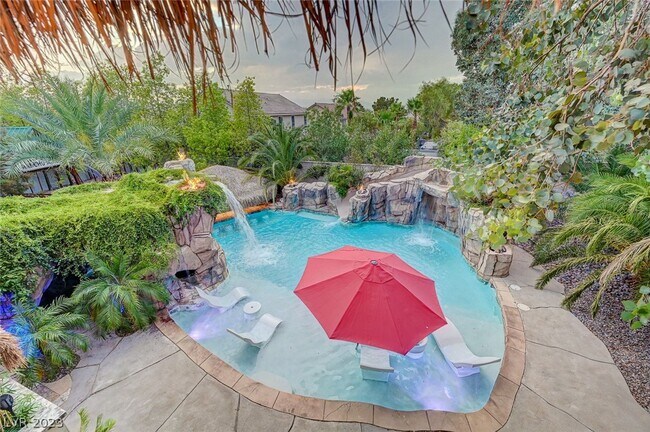 Foto del edificio - 3030 Via Sarafina Dr