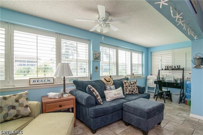 Building Photo - 1400 Pompei Ln