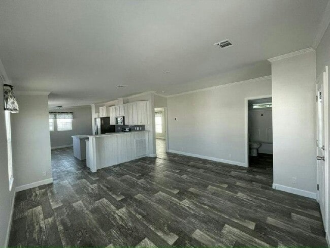Building Photo - 116 Highland Dr