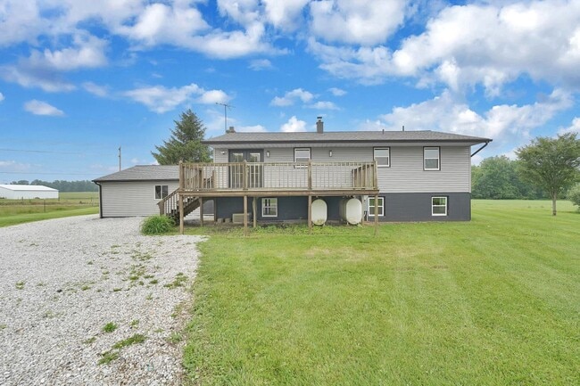 Building Photo - 13332 Johnstown Utica Rd