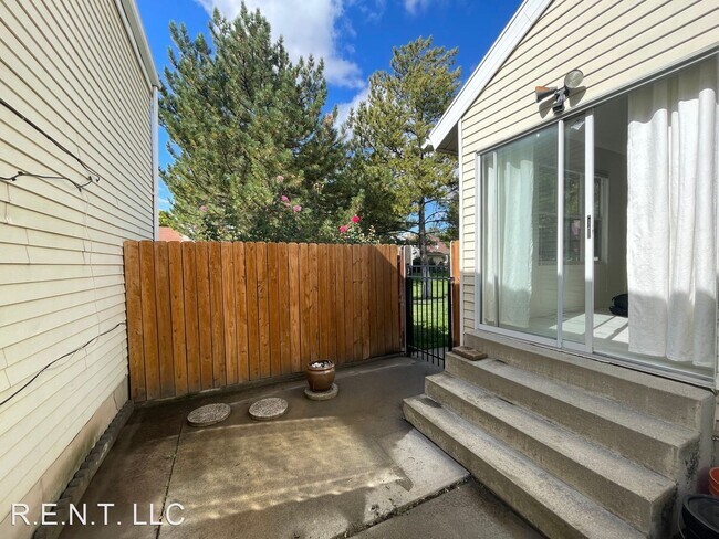 Foto del edificio - 4 br, 2 bath House - 4126 S. Eastern Park ...