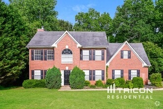 Building Photo - 713 Forestglen Dr