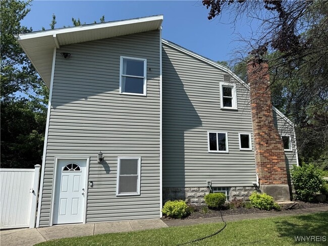 Building Photo - 7211 Packard Rd