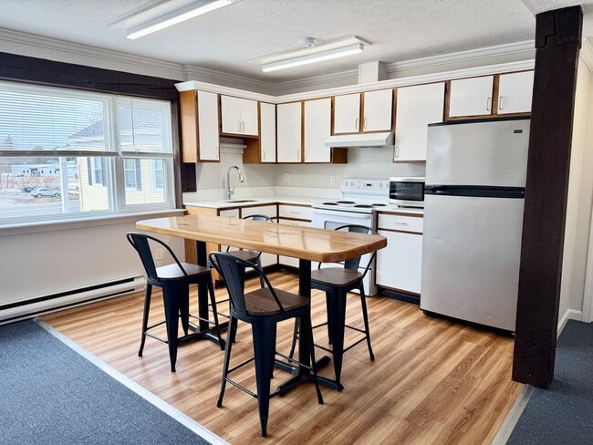 Photo - Well maintained inside and out Apartment