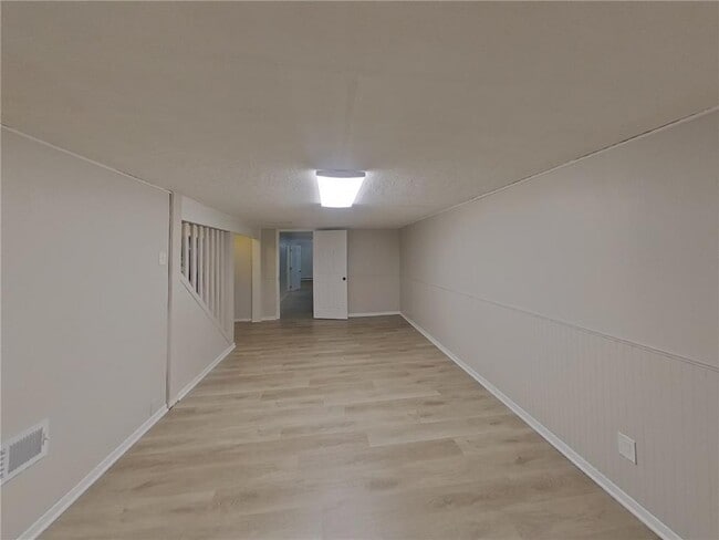 Building Photo - 8407 Lower 208th St W