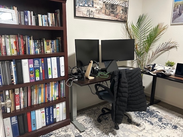 Foto del edificio - 5208 Cardinal Ct