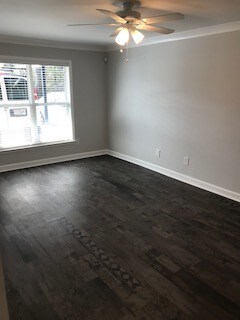 Building Photo - 4344 3rd Ave S