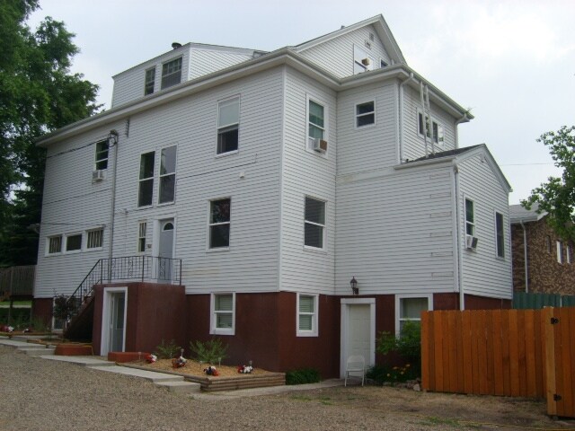 Foto principal - 2103 E Rosser Ave