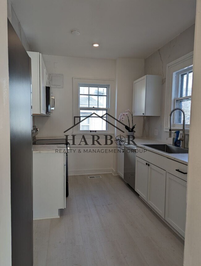 Foto del edificio - Renovated 3 Bedroom Single Family Home!