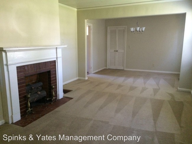 Building Photo - 107 Beechwood Cir