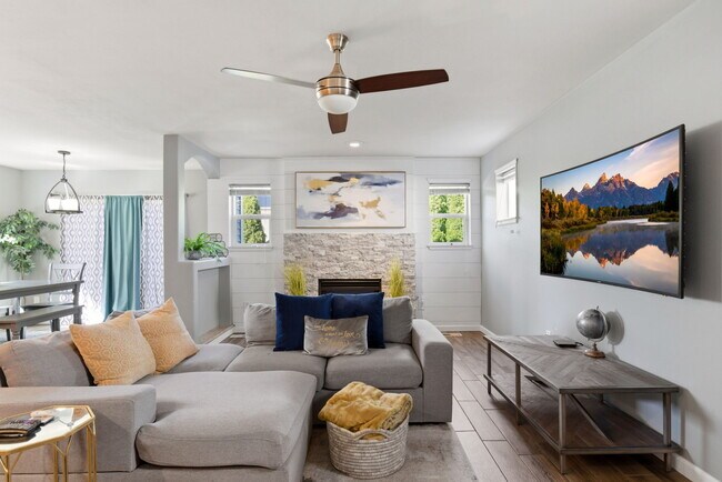 Foto del edificio - 18828 112th Avenue Ct E