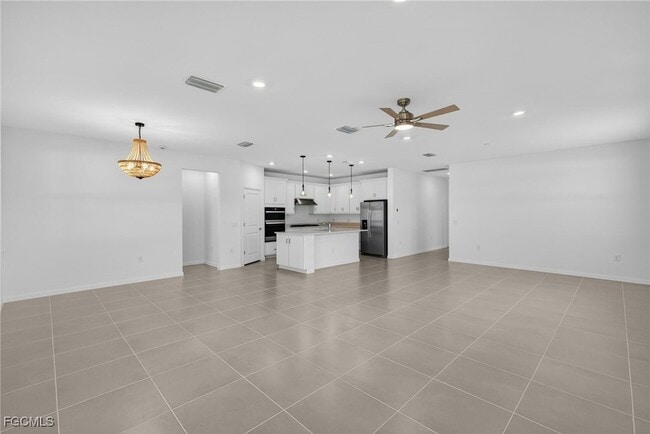 Foto del edificio - 24844 Surf Hvn Ln