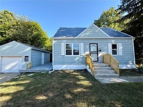 Building Photo - 1288 Hartford Ave