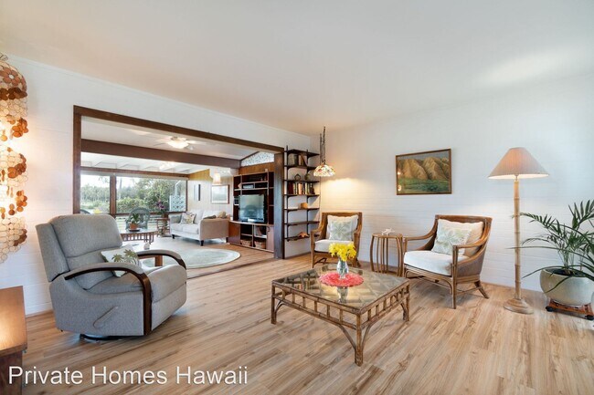 Foto del edificio - 3 br, 2 bath House - 251 Kakahiaka Street