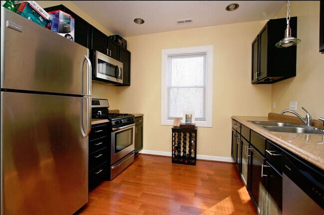 Foto del edificio - Lysle