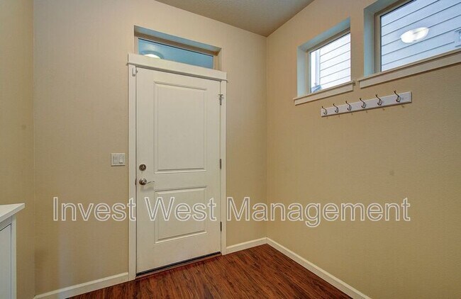 Foto del edificio - 3019 NE 74th St