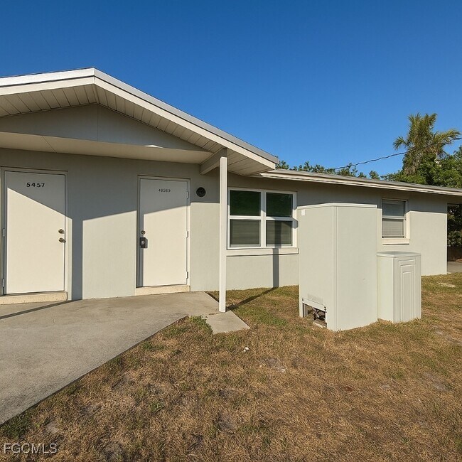 Foto del edificio - 5453 Eleventh Ave