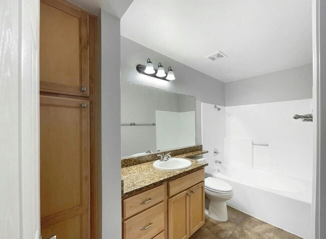Building Photo - 15277 Maturin Dr