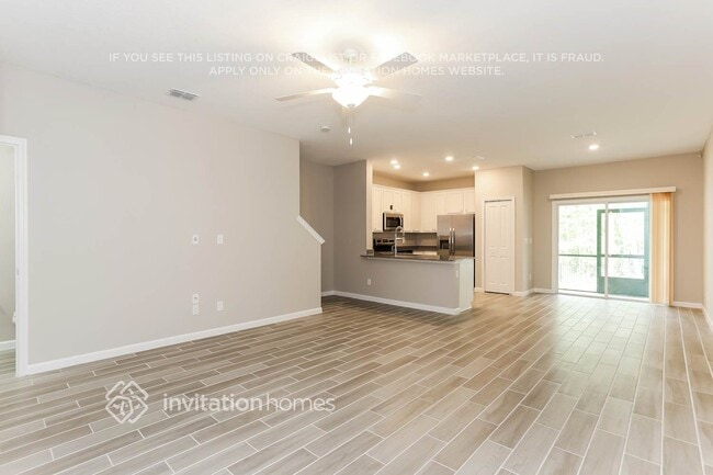 Foto del edificio - 359 Cherry Ridge Dr