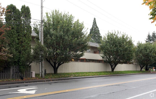 Suncrest Apartaments - Suncrest Apts