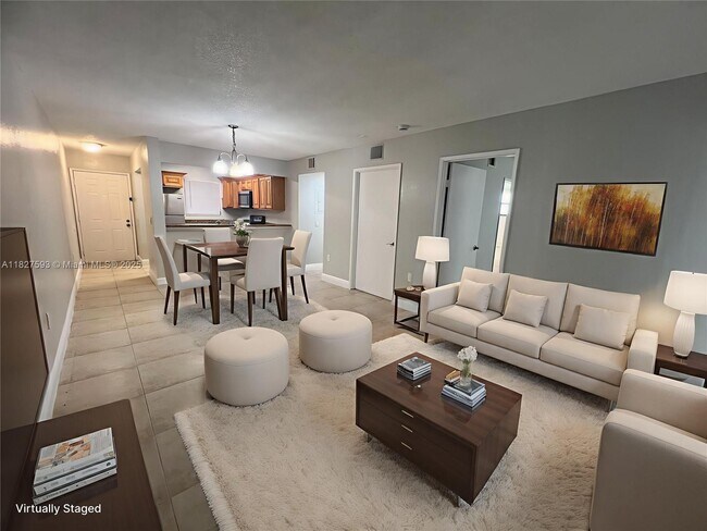 Foto del edificio - 1543 Lake Crystal Dr