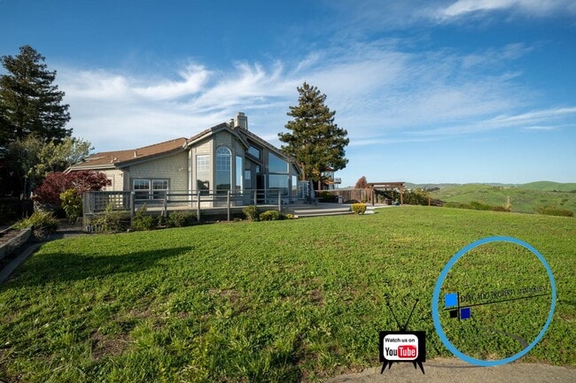 Building Photo - Rare rental opportunity on Sealion Pl in G...