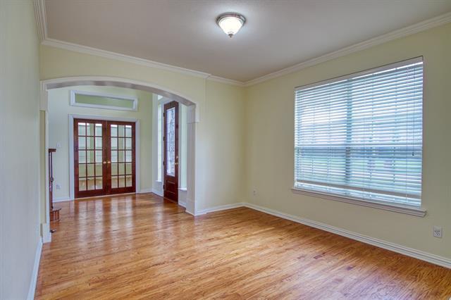 Building Photo - 4528 Oak Shores Dr