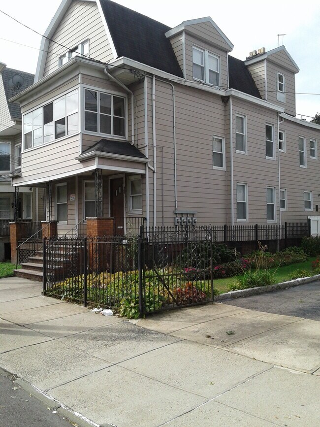 Foto del edificio - 925 S 19th St