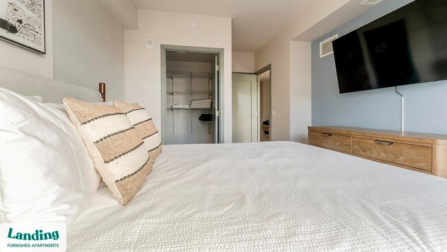 Foto del edificio - 350 Maple Dr SW