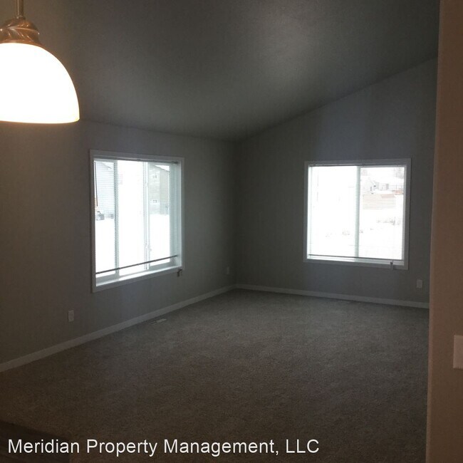 Building Photo - 3 br, 3 bath House - 1267 5th St NW
