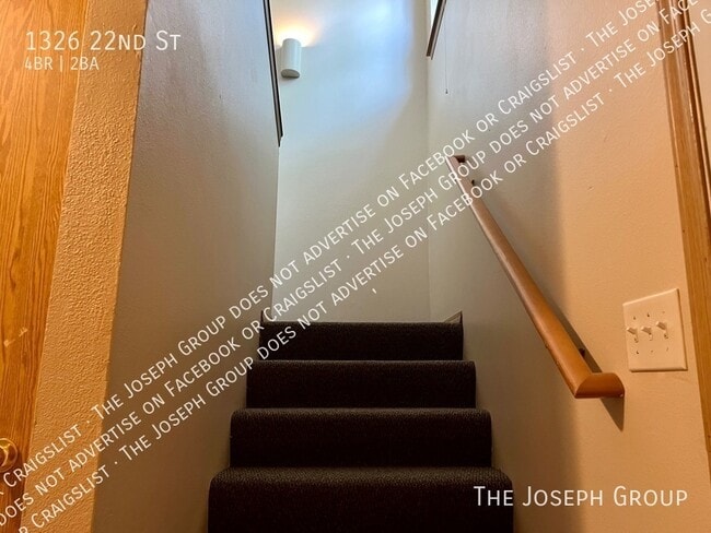 Foto del edificio - 1326 22nd St