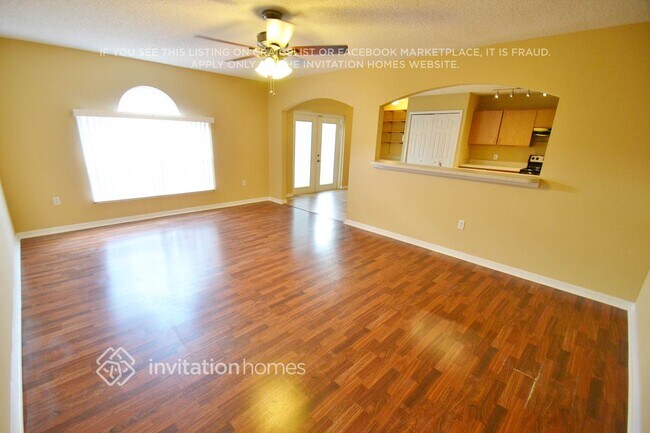 Building Photo - 6210 Calamari Pl