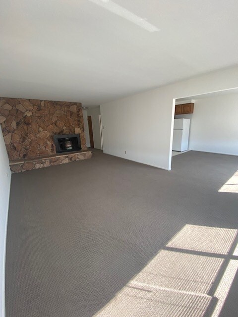 Foto del edificio - 427 E St