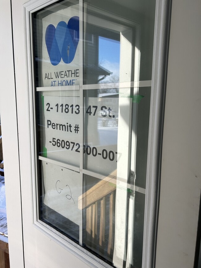 Building Photo - 11813-11847 47 St NW