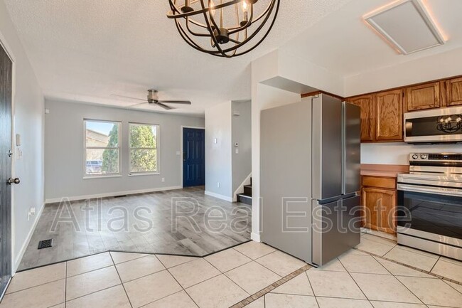 Building Photo - 4810 Goulet Way