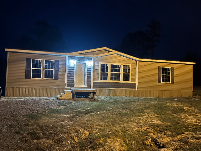 Building Photo - 2215 LA-134