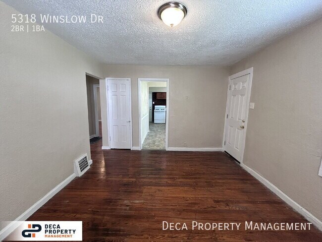 Foto del edificio - 5318 Winslow Dr