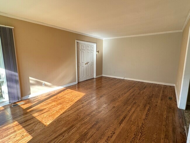 Sala de estar - 309 Tyne Ave