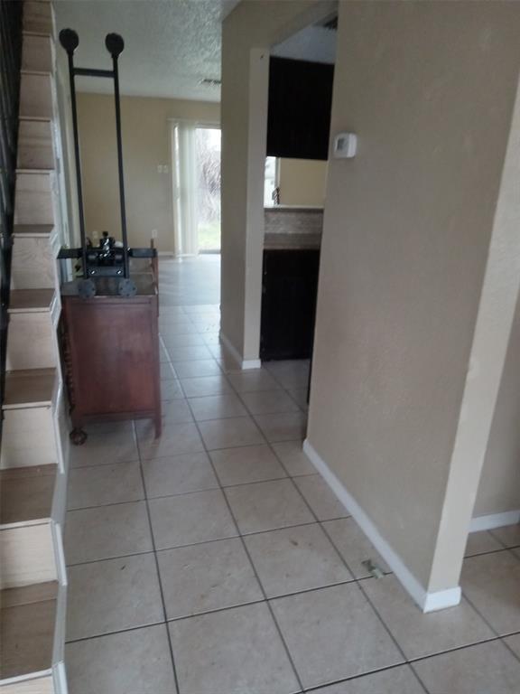 Building Photo - 2342 Lemonwood Ln
