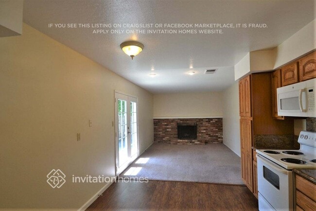 Building Photo - 1800 Alford Dr