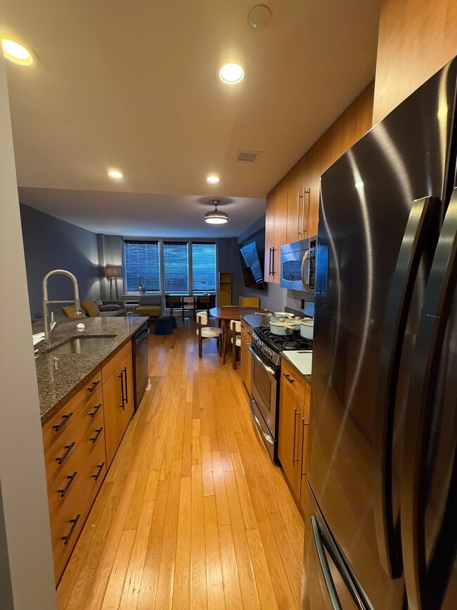 Foto del edificio - 600 12th St