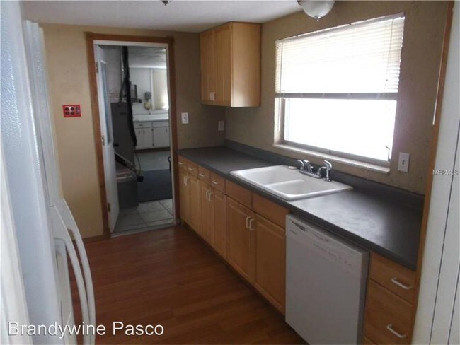 Building Photo - 3 br, 2 bath House - 10208 Orchid Dr