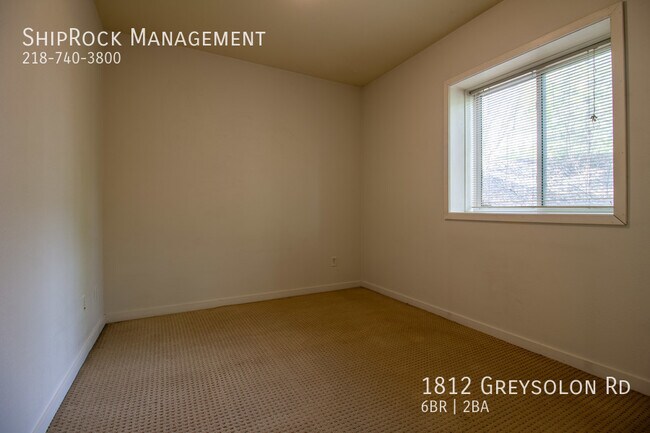 Building Photo - 1812 Greysolon Rd