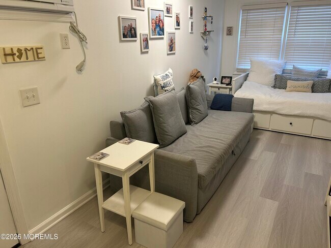 Foto del edificio - 1804 Grand Central Ave