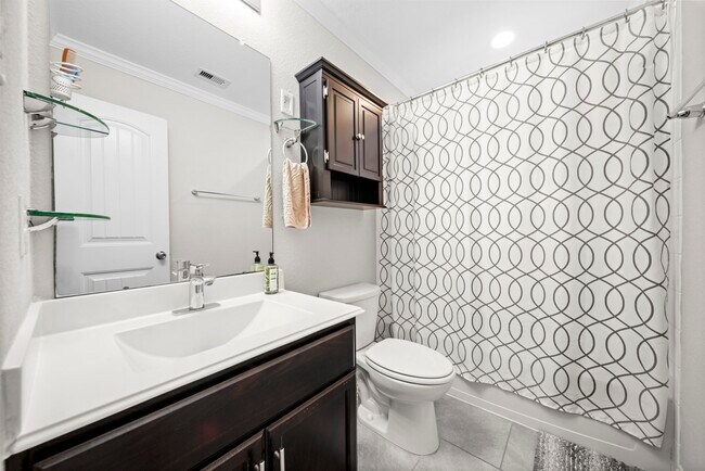 Building Photo - 3011 Veeder Pass Ln
