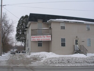 Building Photo - 1494 Main St