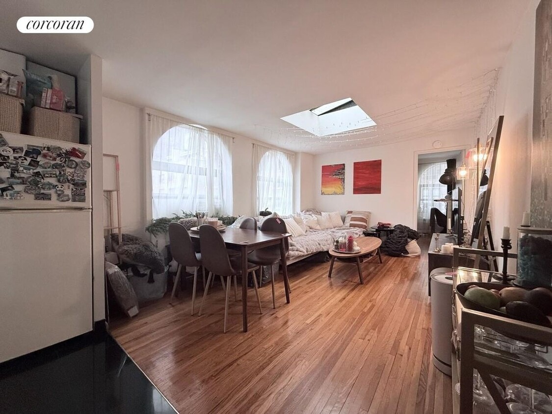 Primary Photo - 117 W 58th St