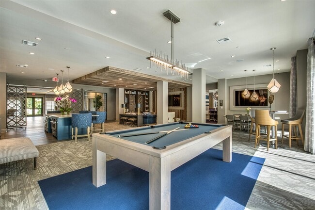Foto del edificio - 4139 Bellaire Blvd